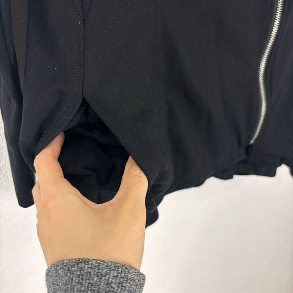 Matilda Jane Women's Laia Black Collared Asymetrical Zip Up Jacket Size Medium - Picture 5 of 6